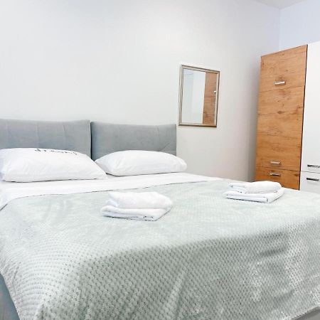 Apartment Candy Pula Dış mekan fotoğraf